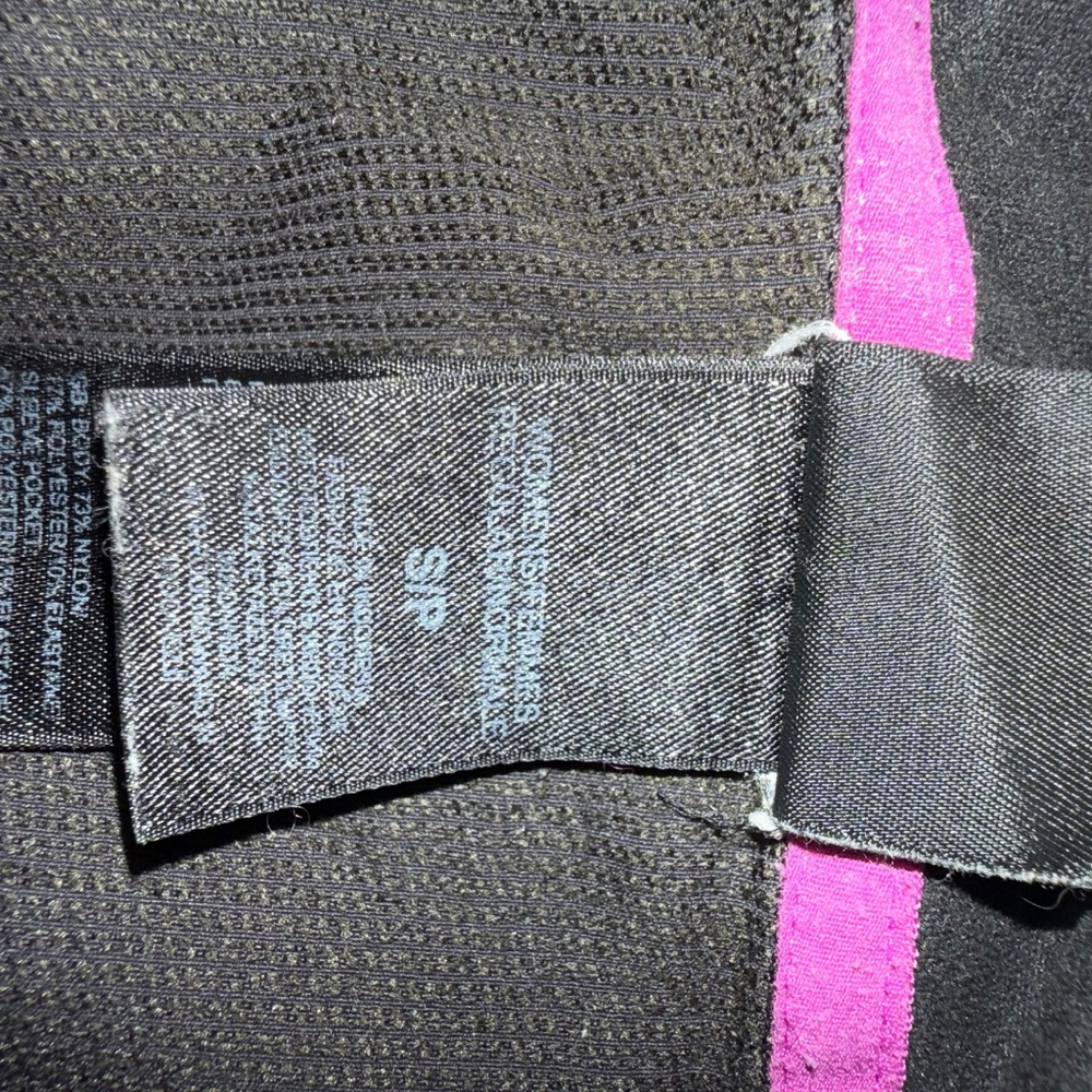Running jacket - Picture 2 of 3